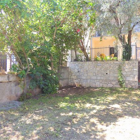 Guest House Jelena Budva Exterior photo