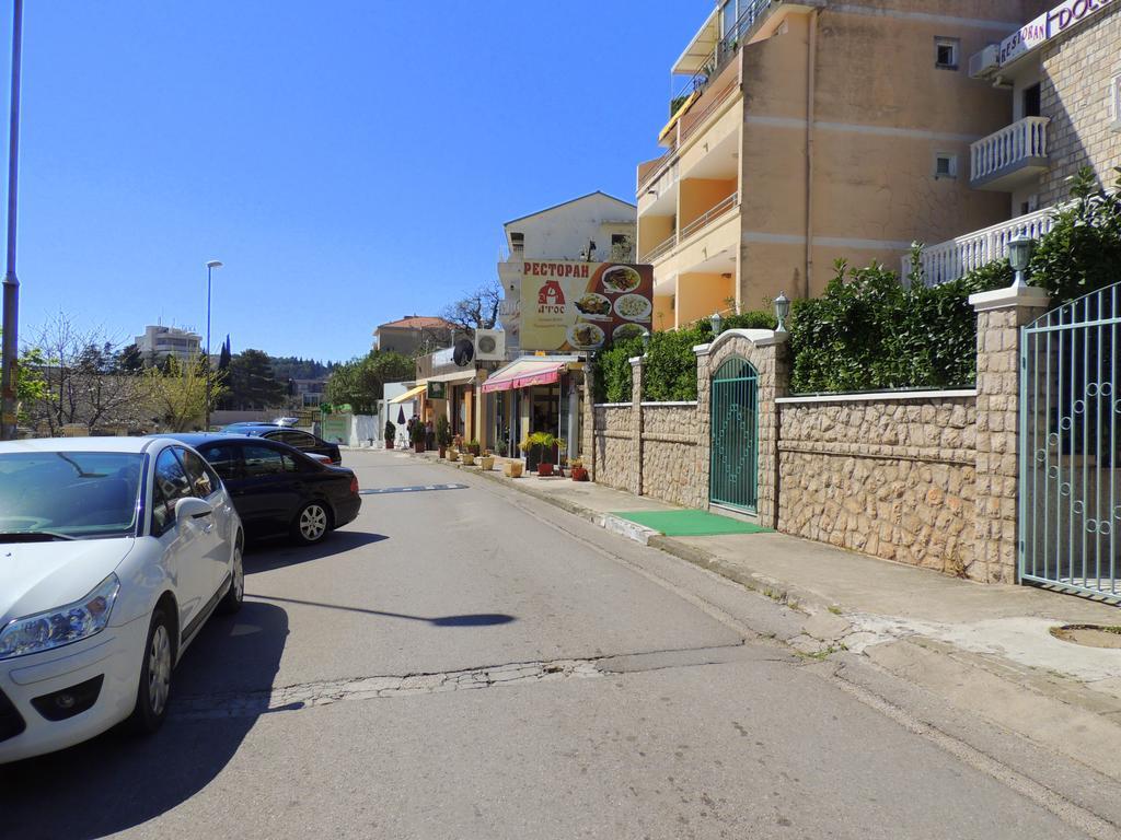 Guest House Jelena Budva Exterior photo
