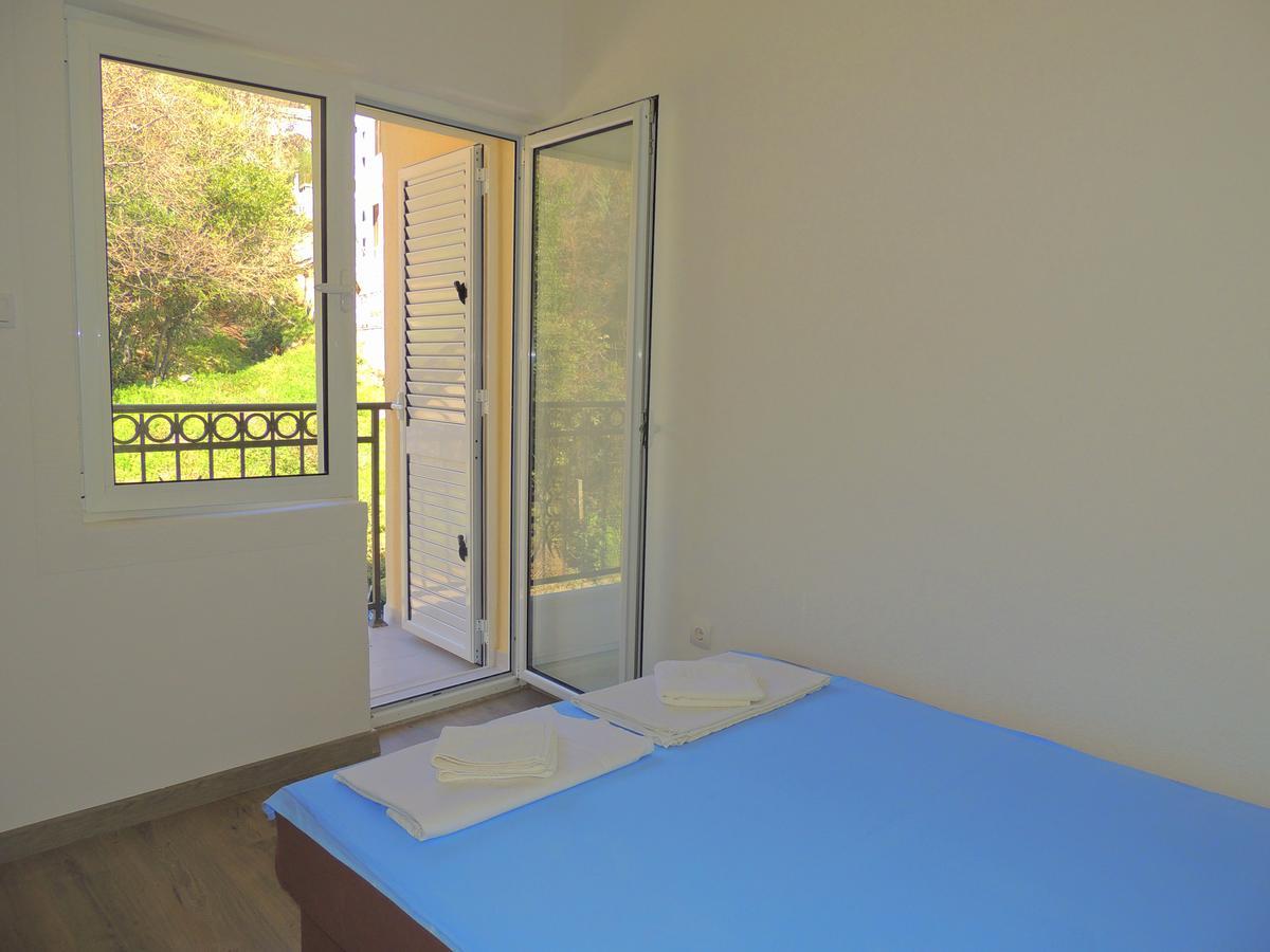 Guest House Jelena Budva Exterior photo