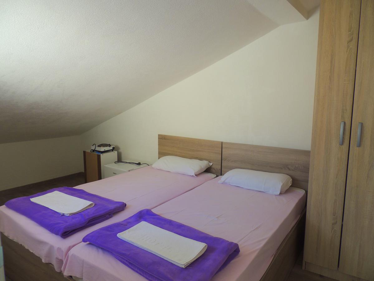 Guest House Jelena Budva Exterior photo