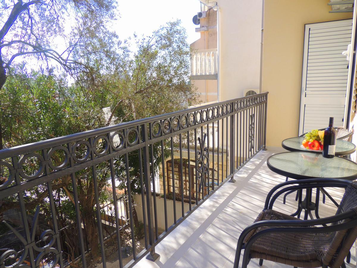 Guest House Jelena Budva Exterior photo