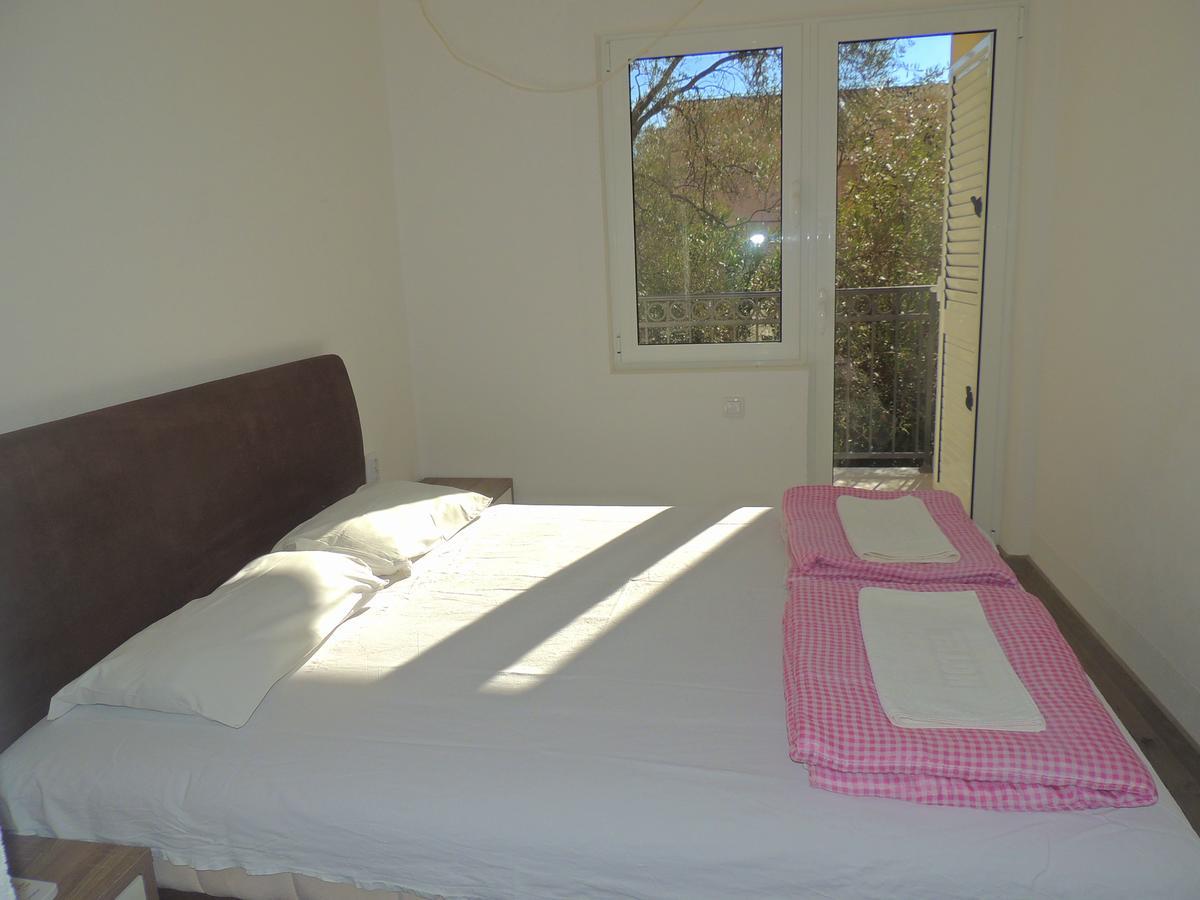 Guest House Jelena Budva Exterior photo