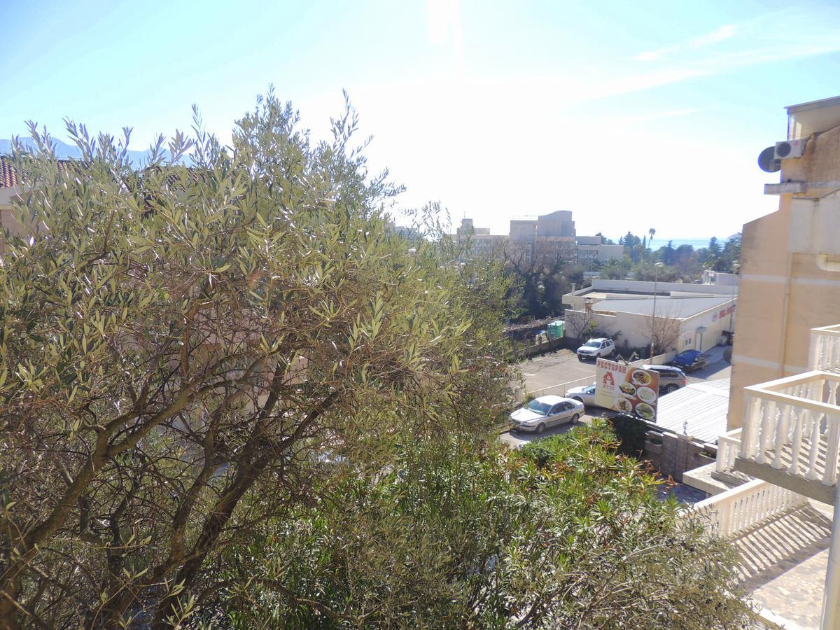 Guest House Jelena Budva Exterior photo