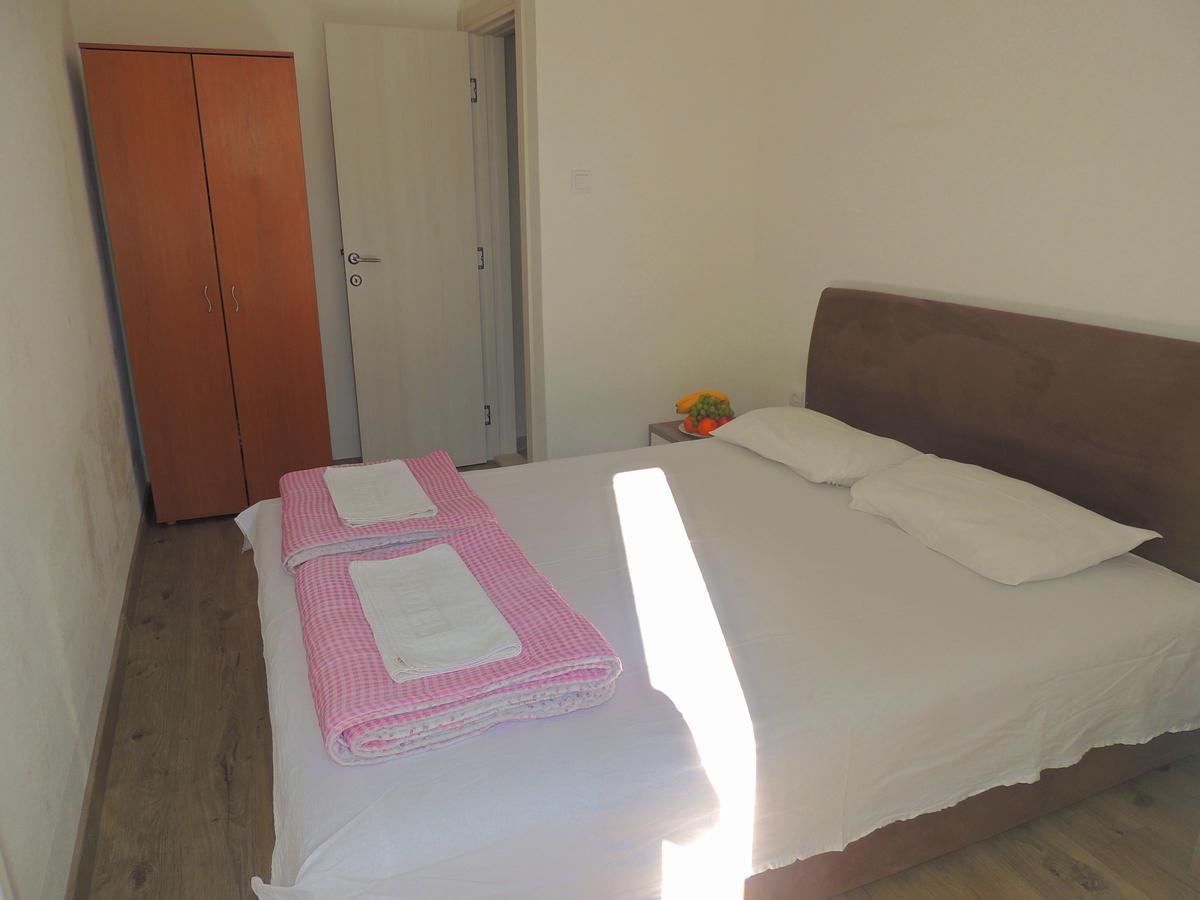 Guest House Jelena Budva Exterior photo