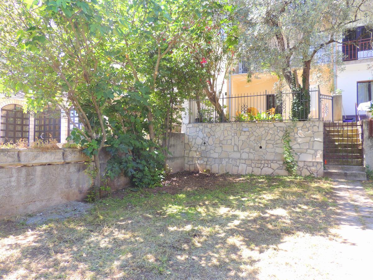 Guest House Jelena Budva Exterior photo