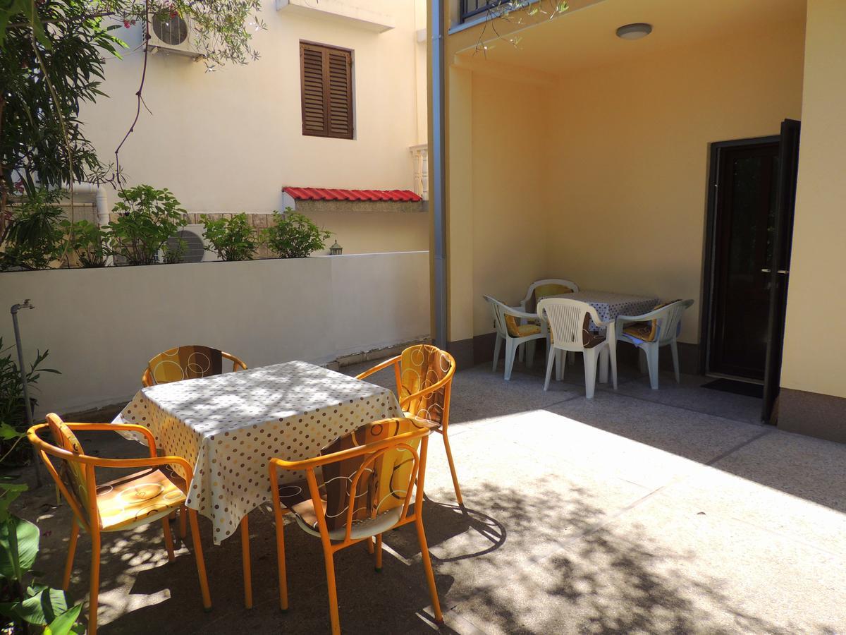Guest House Jelena Budva Exterior photo